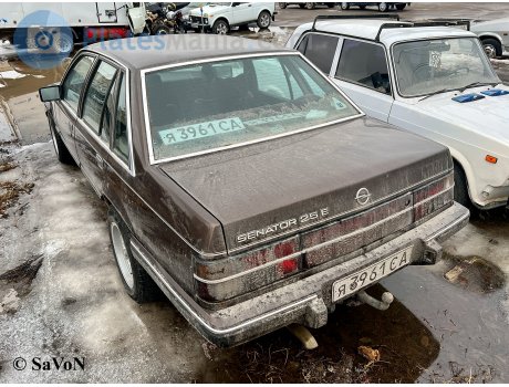 я 3961 СА, Opel Senator