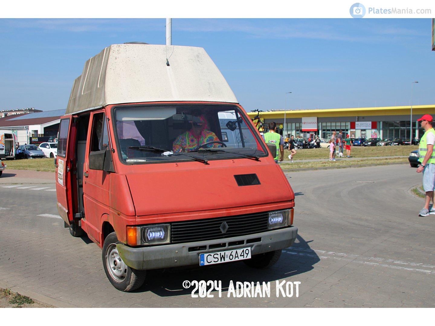 CSW 6A49, Renault Trafic 1st gen, 1980–2001