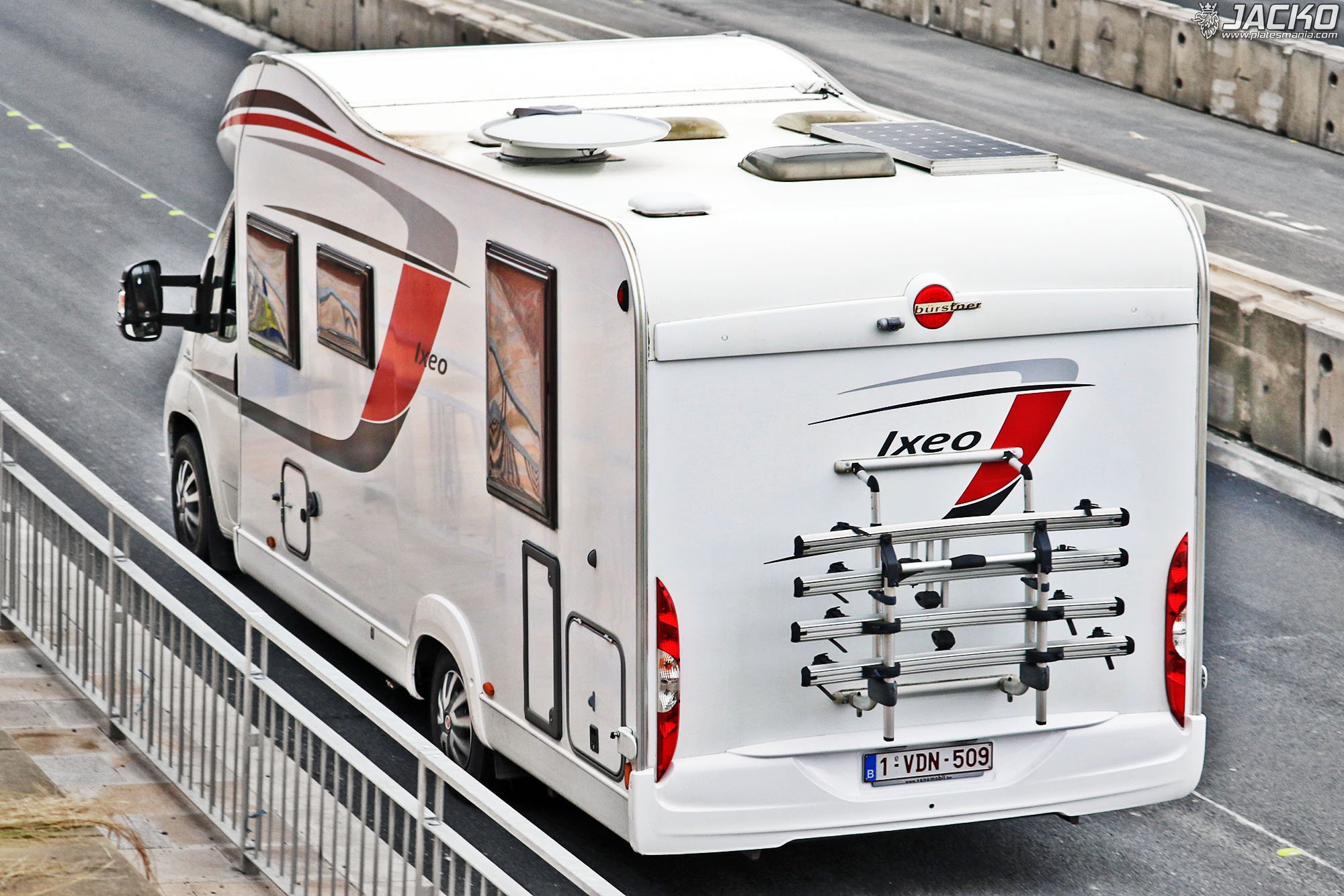 1-VDN-509, Bürstner Ixeo 