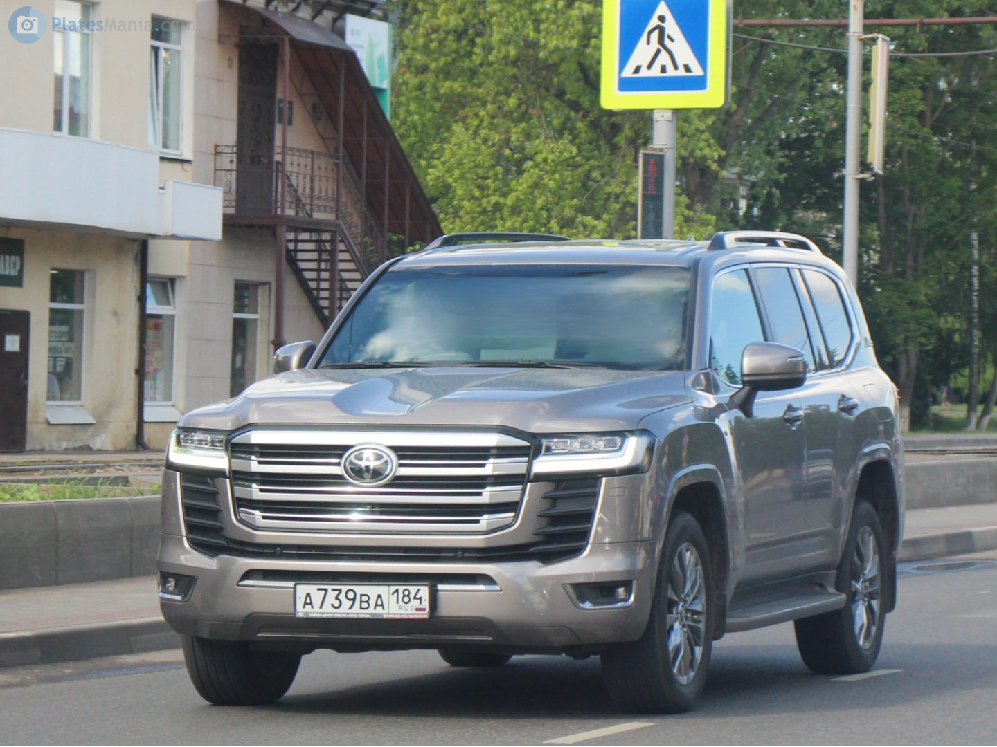 а 739 ва 184, Toyota Land Cruiser 300 (J300), 2021–