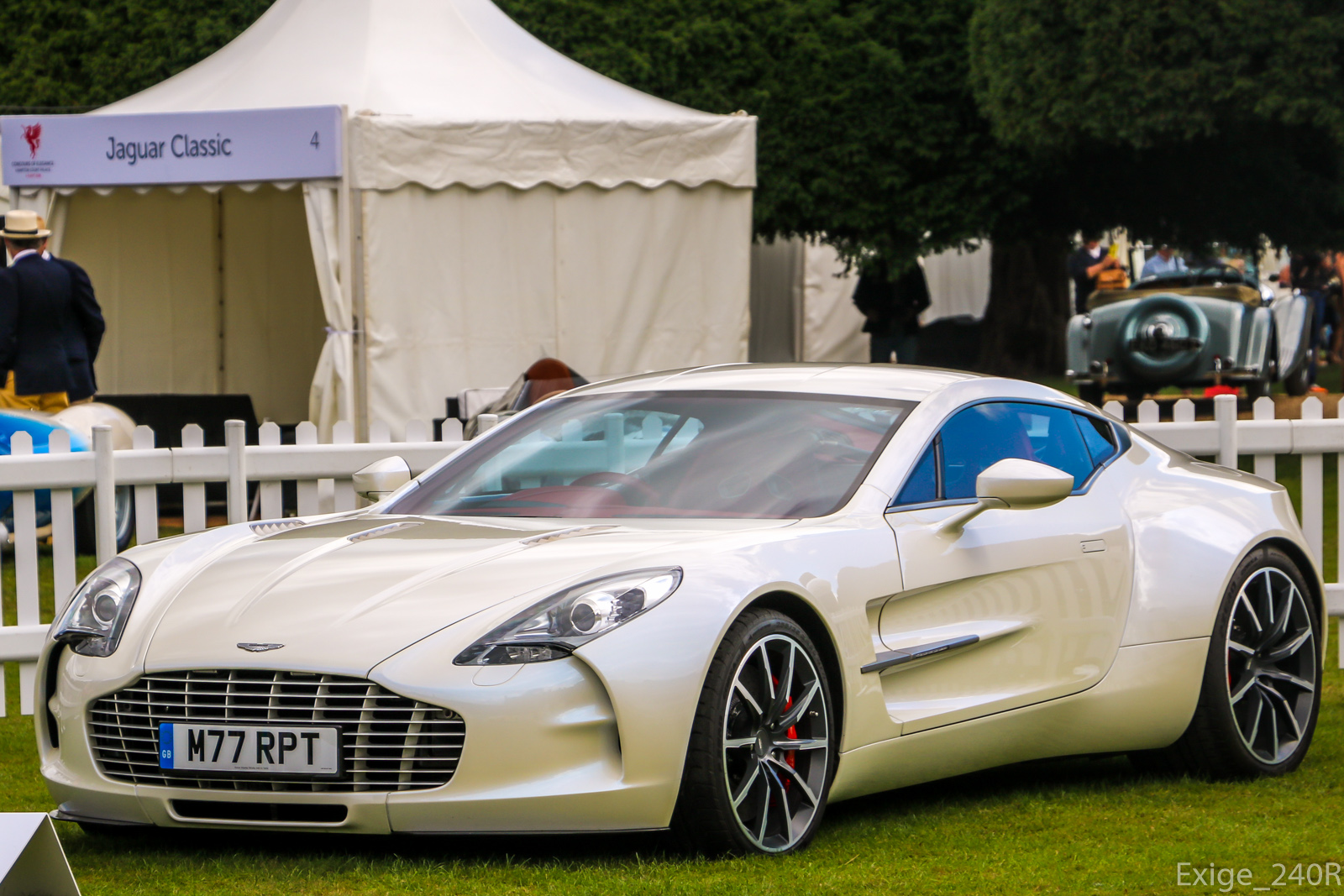 M77RPT, Aston Martin One-77 