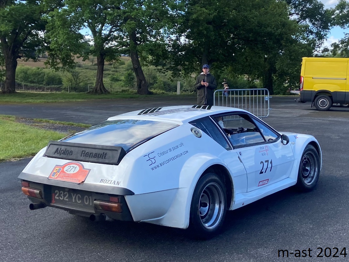 232 YC 01, Alpine A310 
