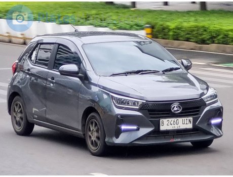B 2460 UIN, Daihatsu Ayla