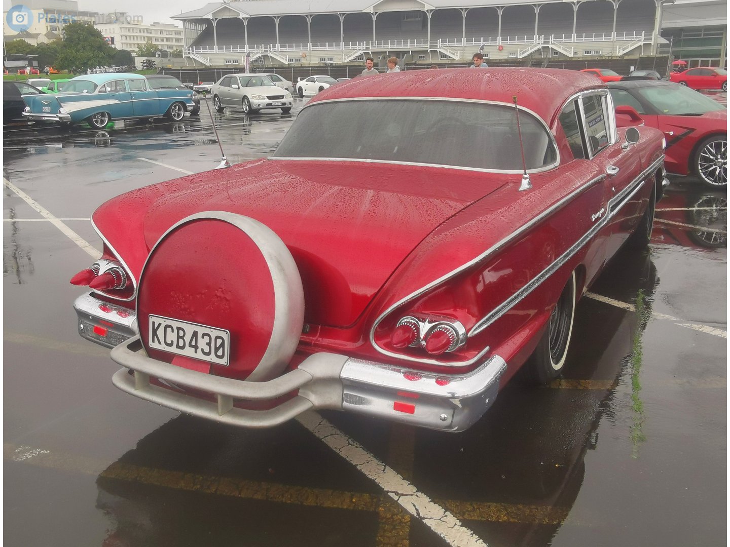 KCB430, Chevrolet Biscayne 1st gen 1958 2-door Sedan (1547/1641; B-body), 1957–1958