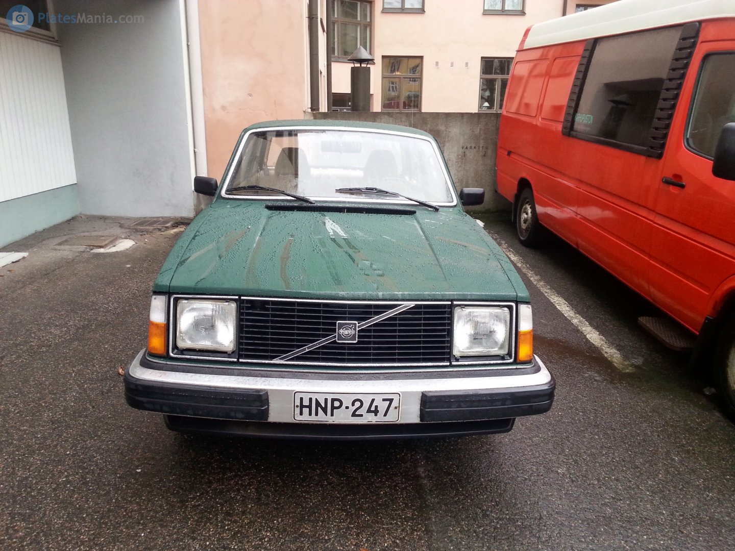 HNP-247, Volvo 240-Series 1st gen 5-door Wagon (245), facelift, 1978–1993