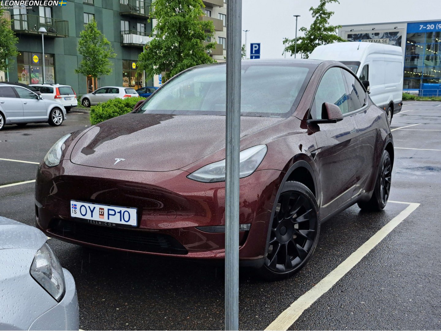 OY P10, Tesla Model Y 1st gen (5YJY), 2020–2025