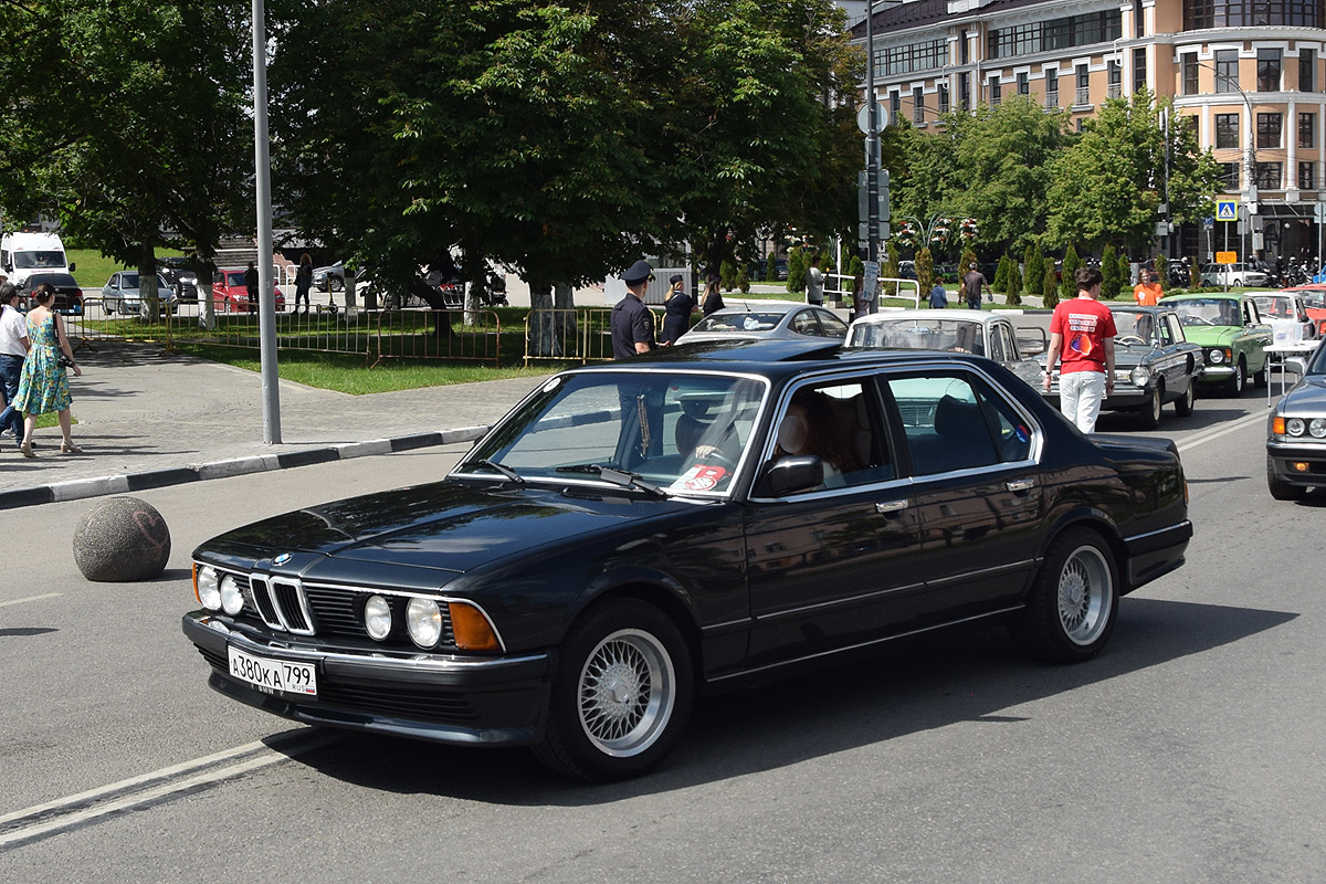 а 380 ка 799, BMW 7 Series 1st gen (E23), 1977–1987