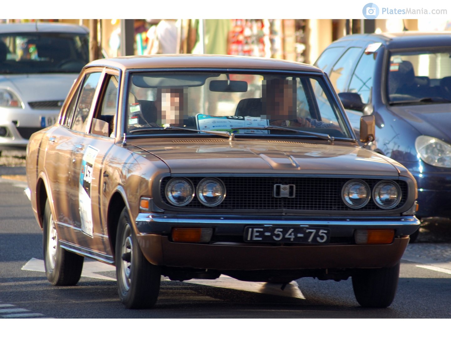 IE-54-75, Toyota Corona 4th gen (Toyopet Corona) Sedan (T80/T90), 1970–1973