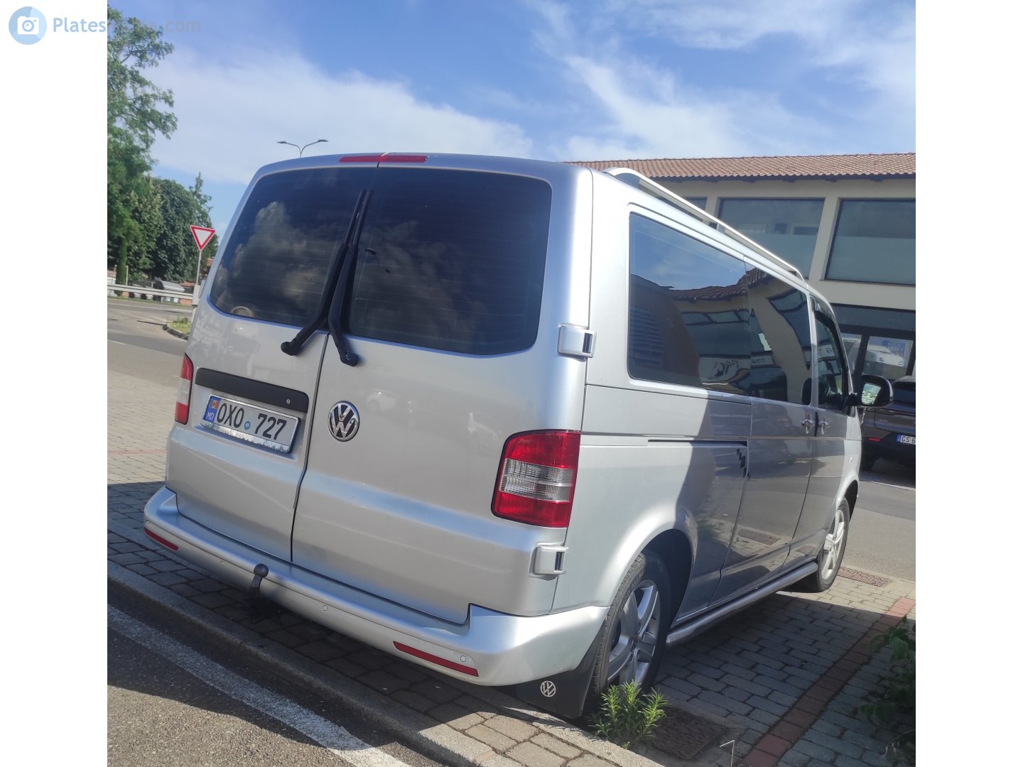 OXO 727, Volkswagen Transporter 5th gen Van (T5) (7E/7H), facelift, 2009–2015