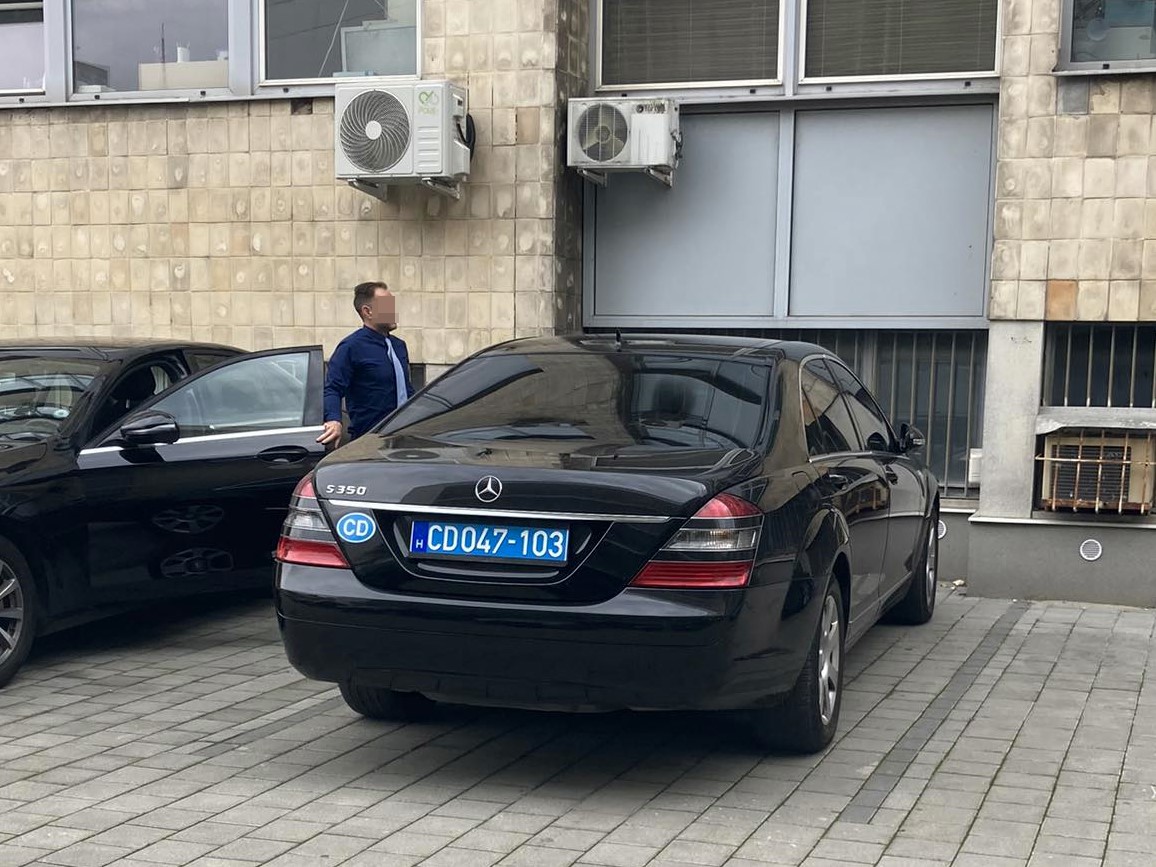 CD047-103, Mercedes-Benz S-Klasse 7th gen (W221/V221), 2005–2013