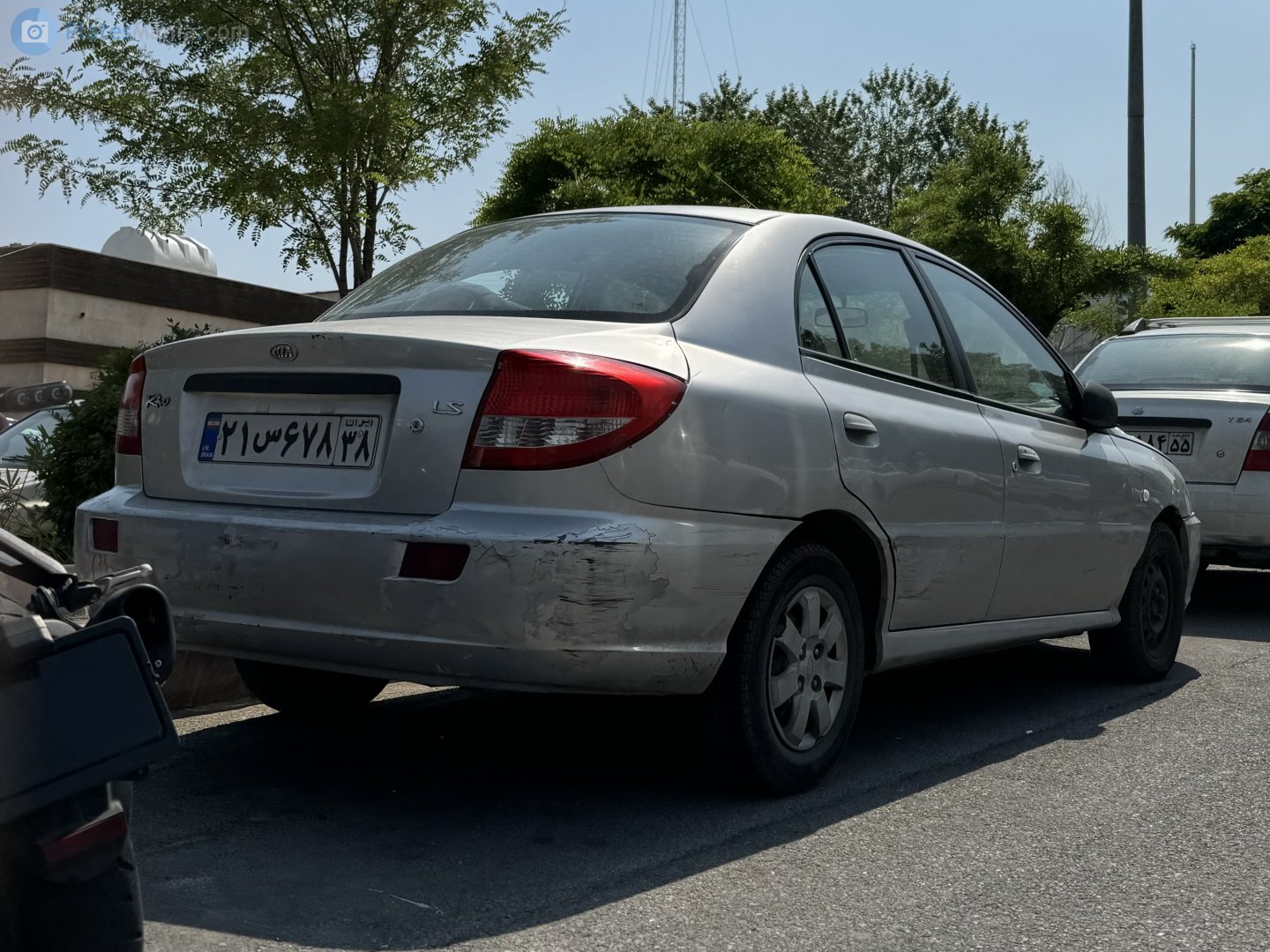 ۲۱س۶۷۸ ۳۸, Kia Rio 1st gen Sedan (DC), facelift, 2002–2005 (–2012 for IR- and –2016 for EC-market)