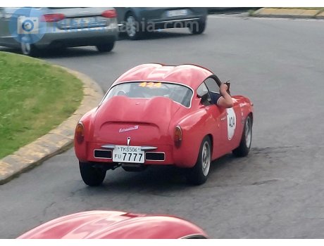 品川 506 ふ 7777, FIAT Abarth 750