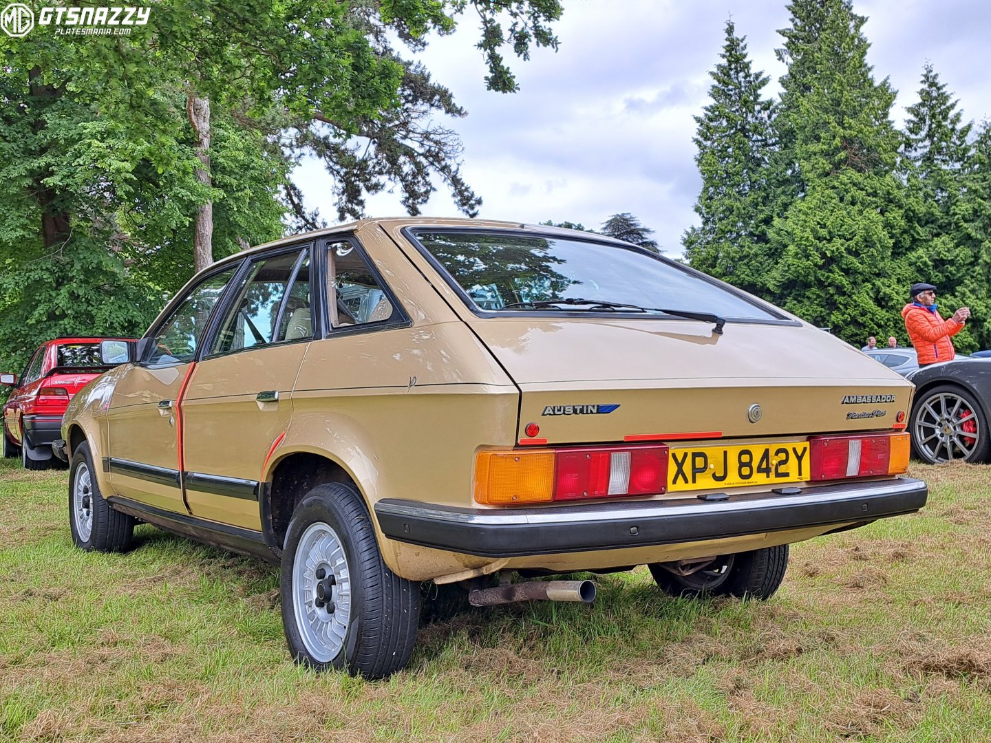 XPJ842Y, Austin Ambassador 