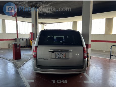 AT E77, Chrysler Town&Country