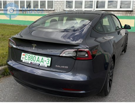 E880 AA-3, Tesla Model 3