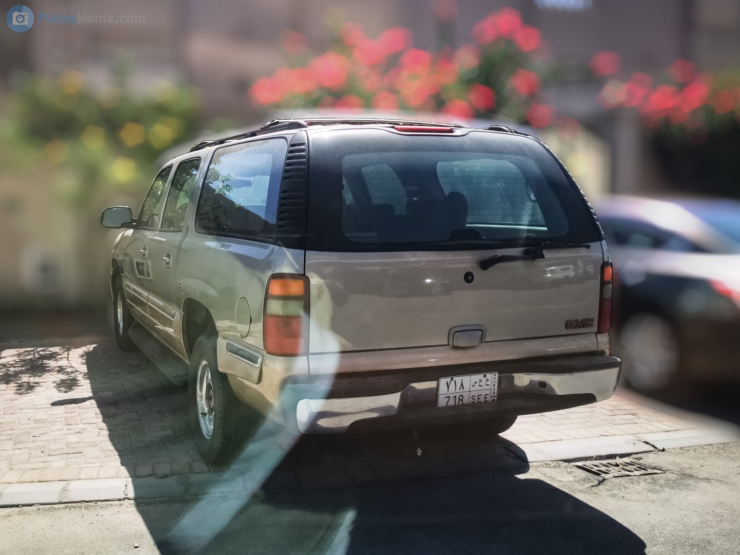 718 SEE, GMC Suburban 9th gen (GMT830; Middle East-Market), 1999­–2005