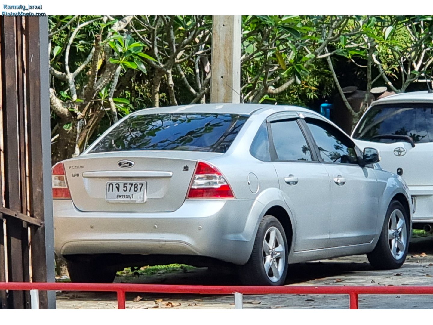 กจ 5787, Ford Focus 2nd gen (Classic) Sedan (DB3; C307), facelift, 2008­–2011 (–2014 for CN- and LATAM-market)