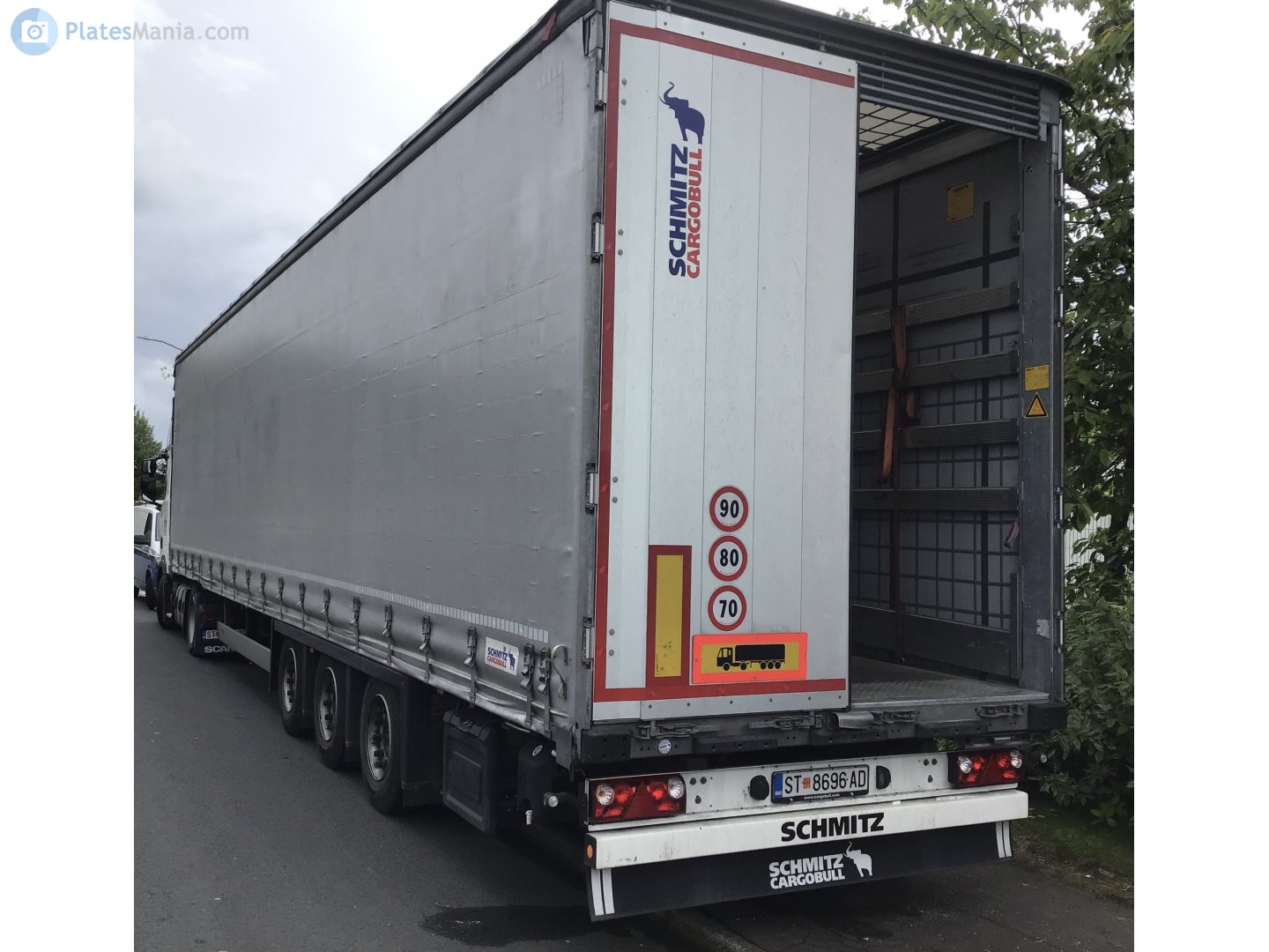 ST 8696 AD, Schmitz SCS 