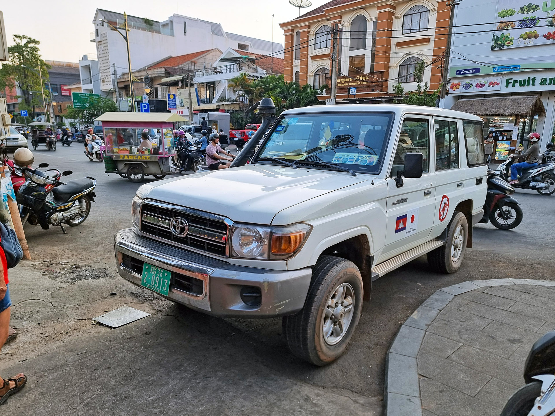 2-0913, Toyota Land Cruiser 70 5-door SUV (J76), 1st facelift, 2007–2023