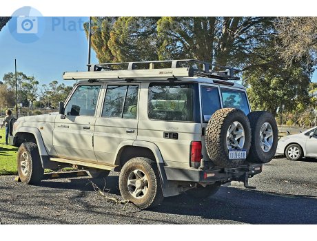 1DIB-618, Toyota Land Cruiser