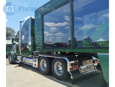 IJR-439, Freightliner FLD