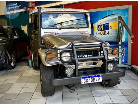 BRA0B99, Toyota Bandeirante