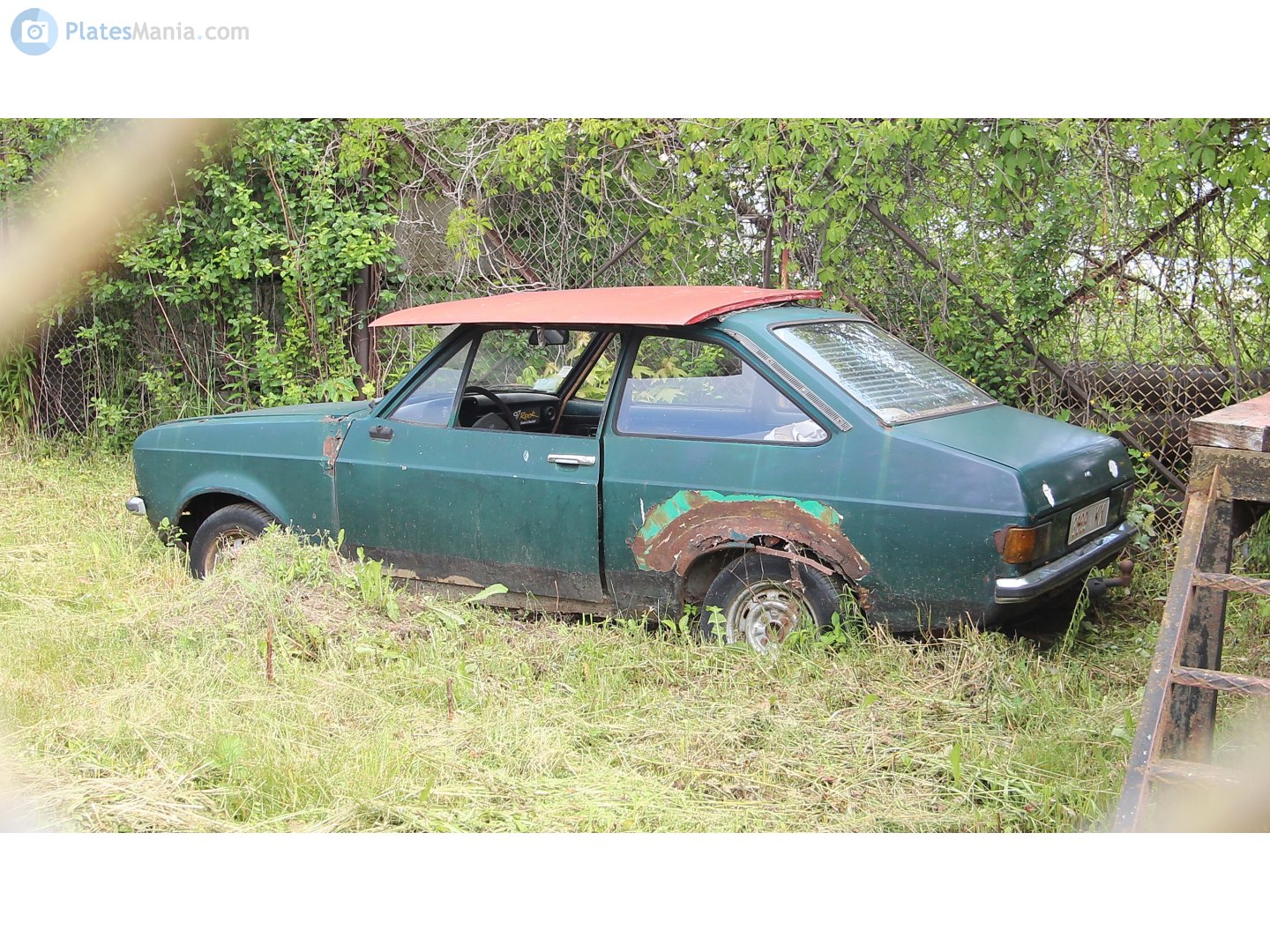 3689 KX, Ford Escort 2nd gen 2-door Sedan (ATR), 1974–1980