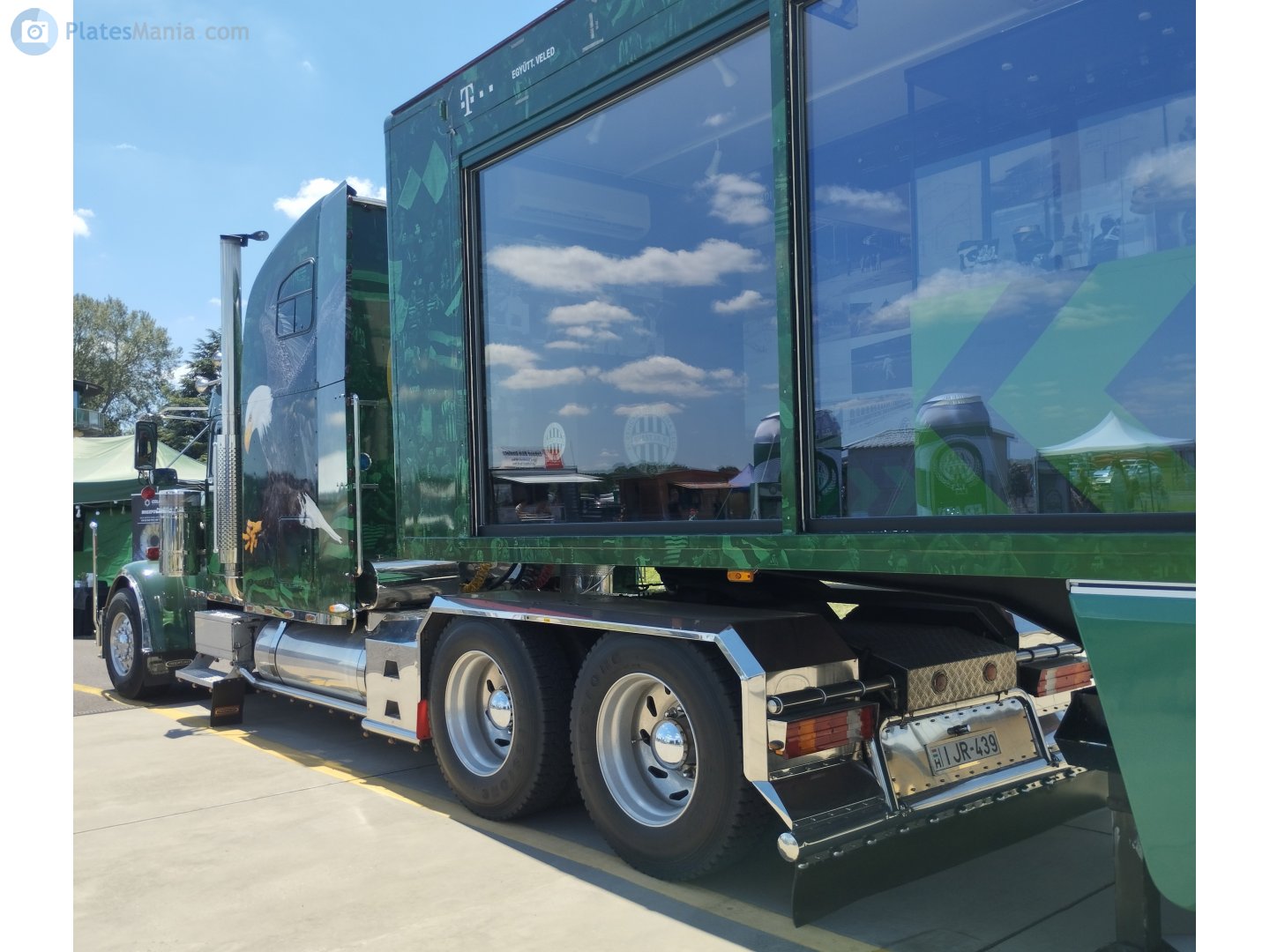 IJR-439, Freightliner FLD Classic, 1991–2009