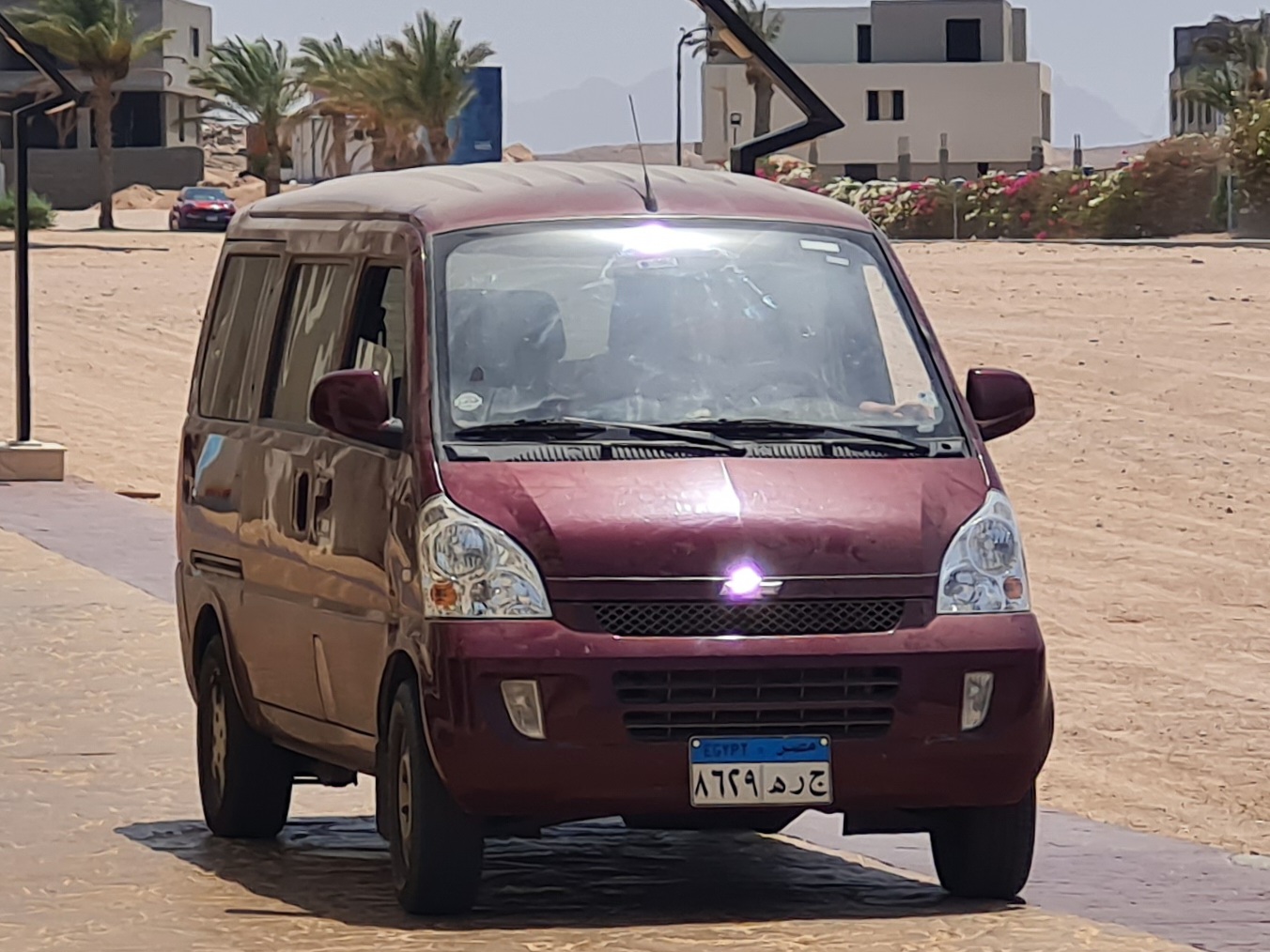 ٨٦٢٩ ھرج, Chevrolet N-Series Vans 