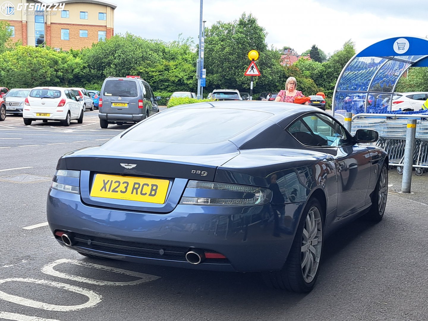 X123RCB, Aston Martin DB9 Coupé (VH300), 2004–2012
