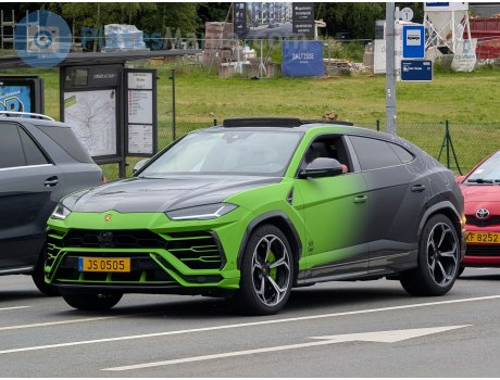 JS 0505, Lamborghini Urus