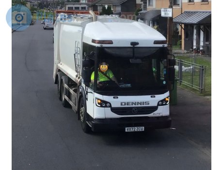 VX72 ZCU, Dennis Elite