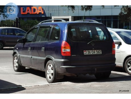 36 OA 162, Opel Zafira