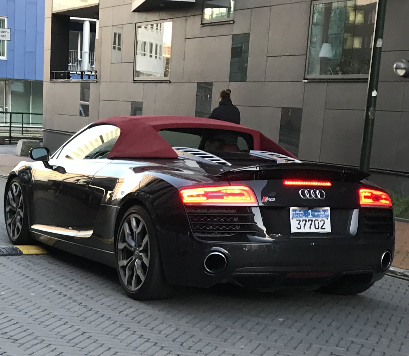 1 37702, Audi R8 1st gen Spyder (427/429), 2008–2015