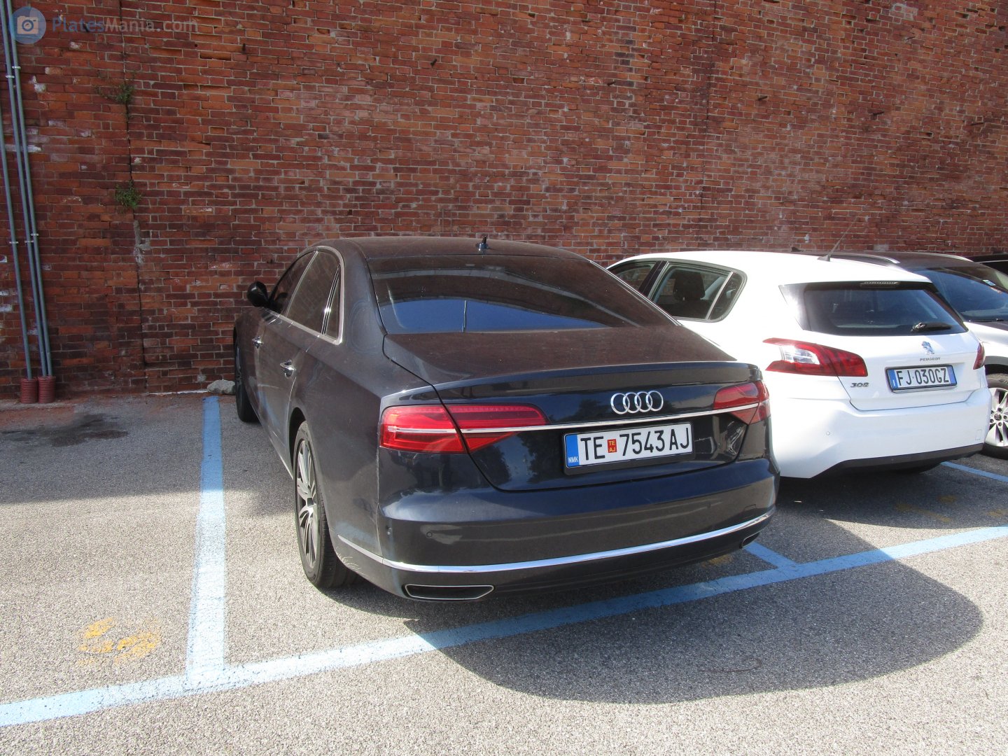 TE 7543 AJ, Audi A8 3rd gen (D4/4H), facelift, 2013–2018