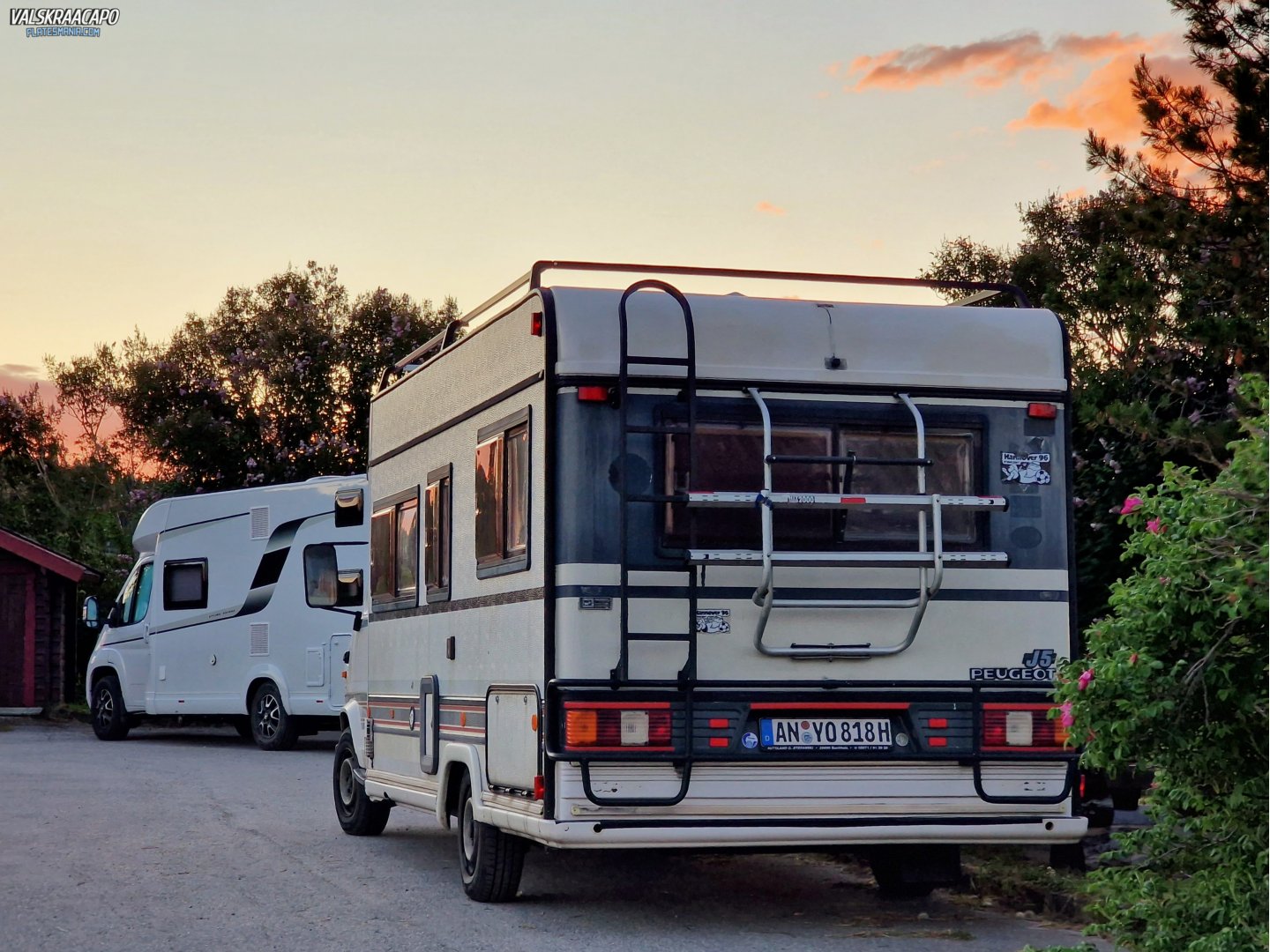 AN YO 818 H, Bürstner T-Model 