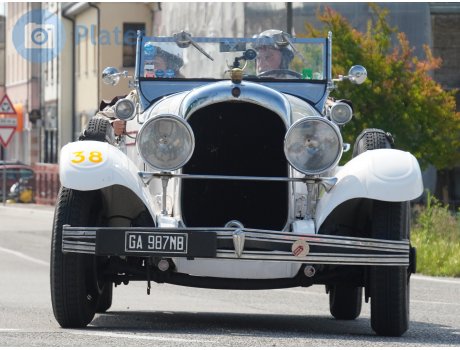 GA 987 NB, Chrysler Series 72