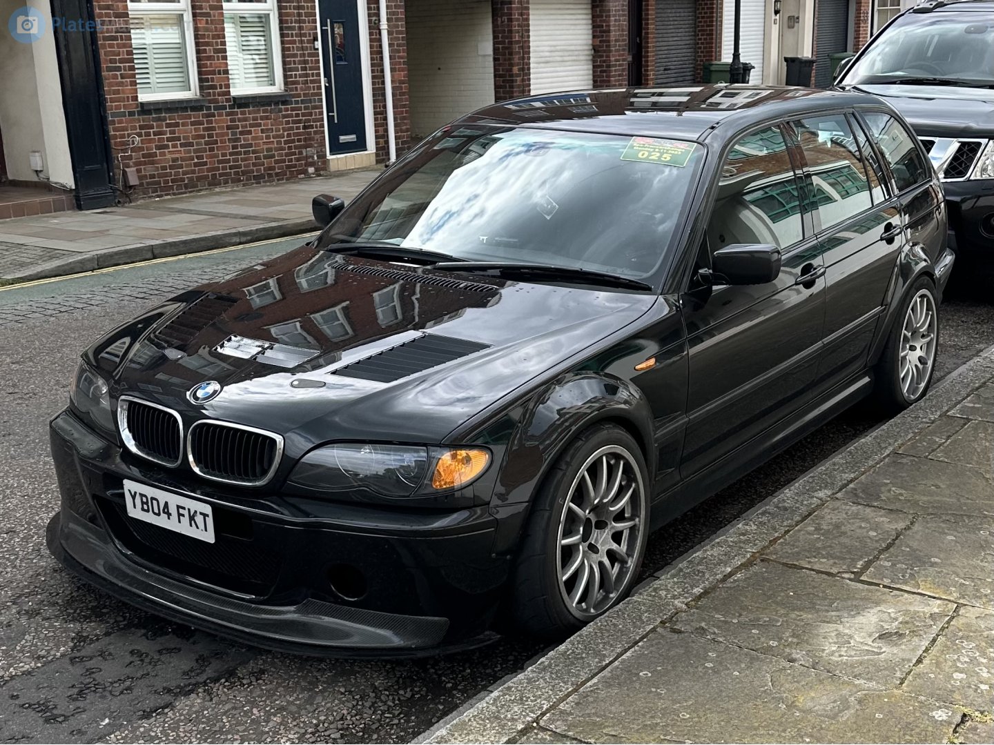 YB04FKT, BMW 3 Series 4th gen Touring (E46), 1999–2005