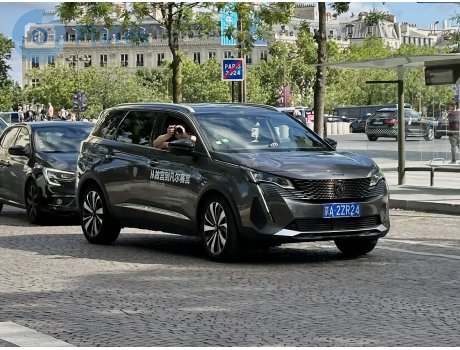 京A·2ZR24, Peugeot 5008