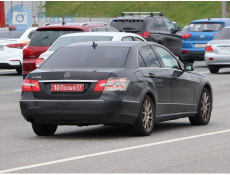 107D 069 77, Mercedes-Benz E-Klasse