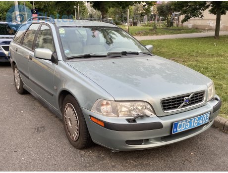 CD516-403, Volvo V40