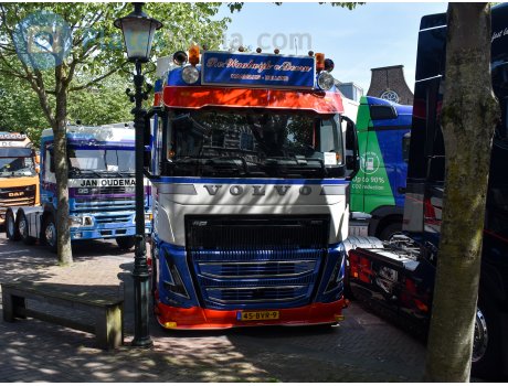 45-BVR-9, Volvo FH