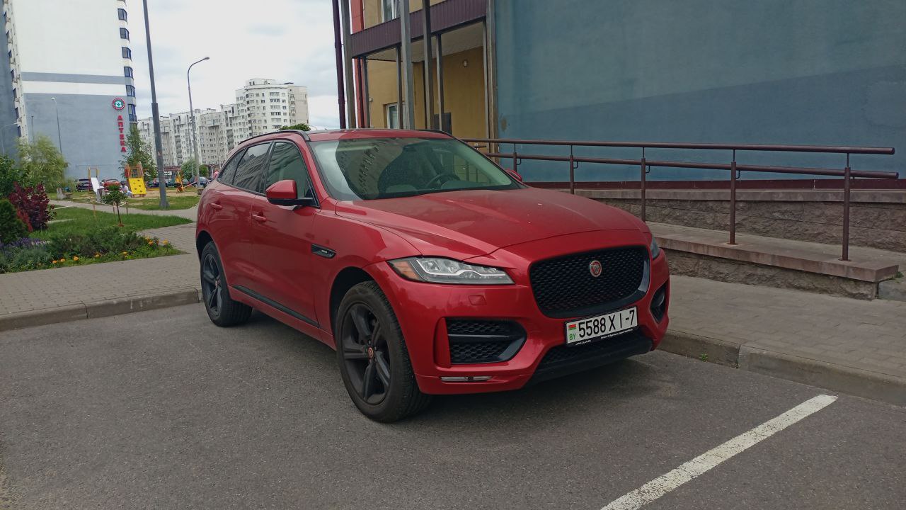 5588 XI-7, Jaguar F-Pace 1st gen (X761), 2016–