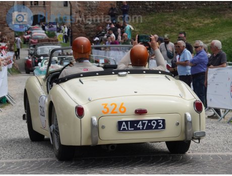AL-47-93, Triumph TR2