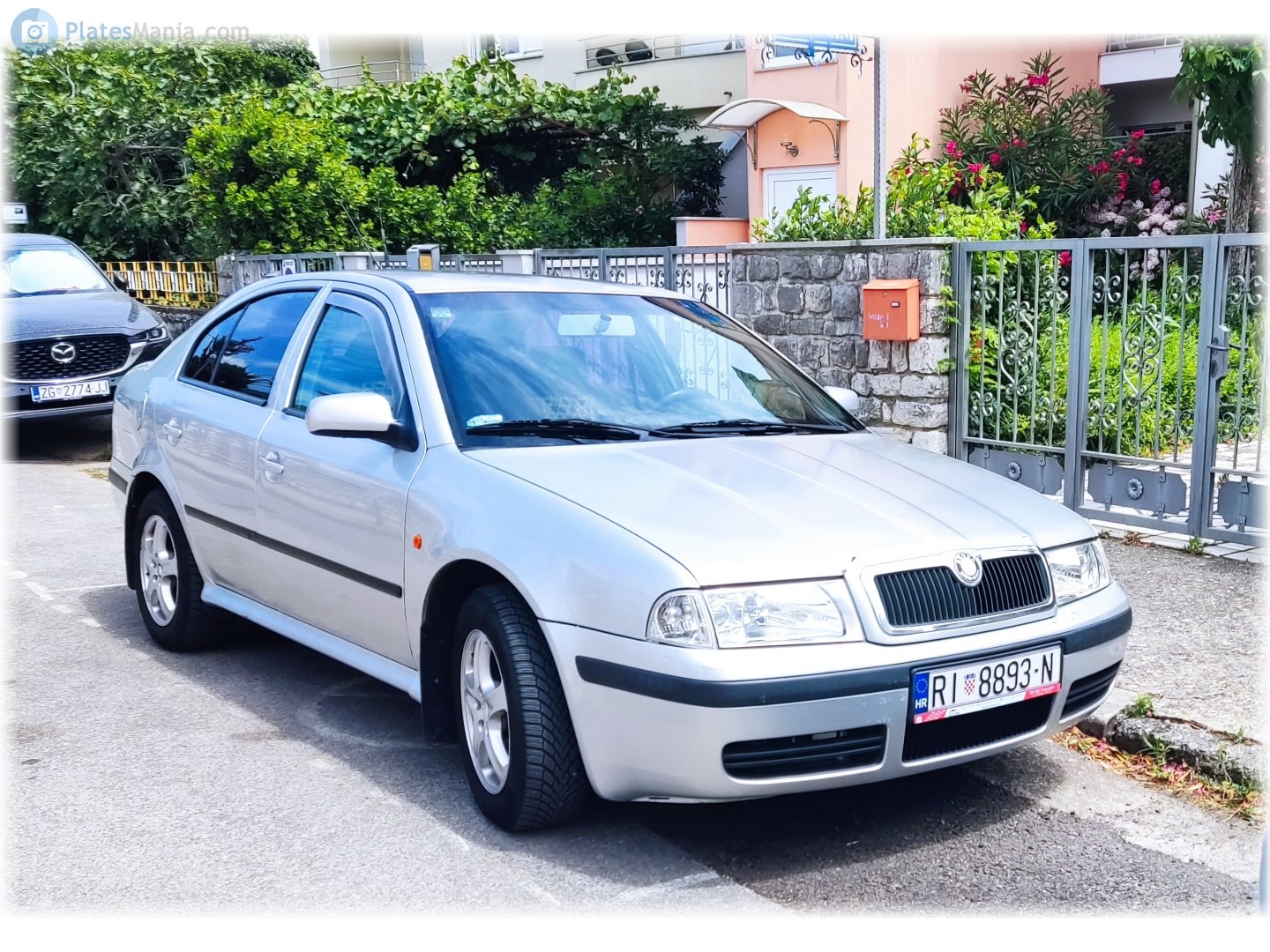 RI 8893-N, Skoda Octavia 1st gen Liftback (A4/1U2), 1996–2010