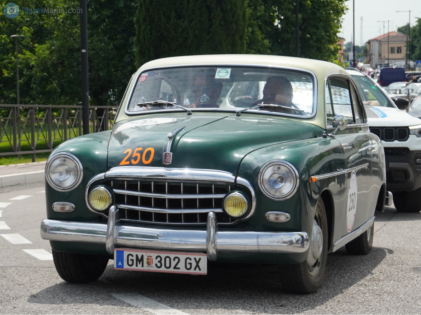 GM 302 GX, FIAT 1900 