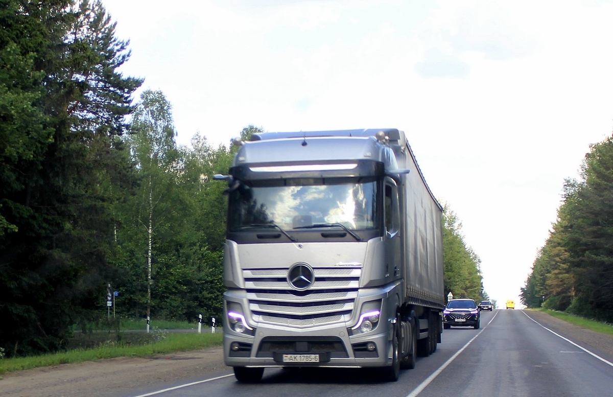 AK 1785-6, Mercedes-Benz Actros 3rd gen (MP4/MP5), 2011–