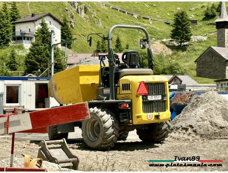 UR 9053, Wacker Neuson DW-Series