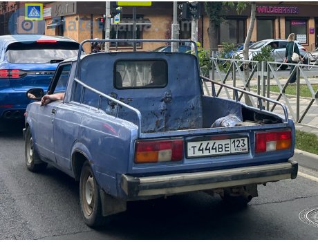 т444ве123, Lada (VAZ) 2105