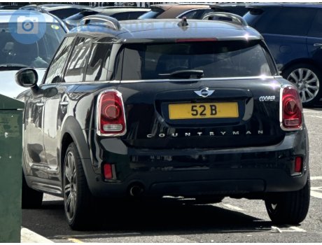52 B, MINI Countryman